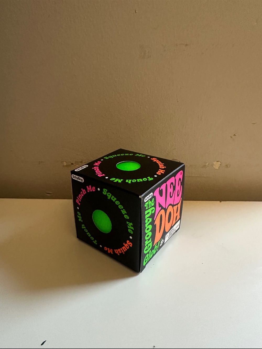 AUTHENTIC, BRAND NEW! NeeDoh Globe Squeeze Ball - Neon Green